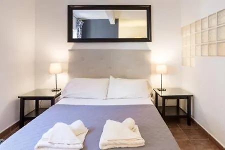 Comfortable Studio In Balneario Beach contacts